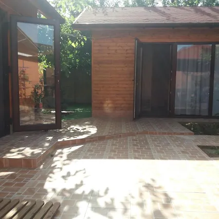 בית נופש La Botezatu *