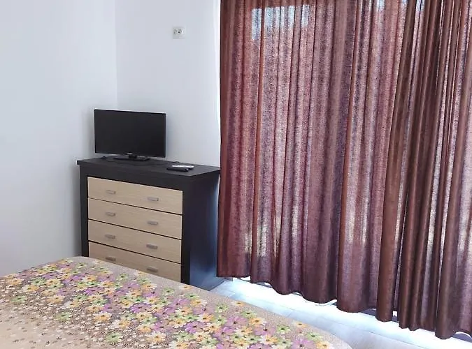 בית נופש La Botezatu טוזלה