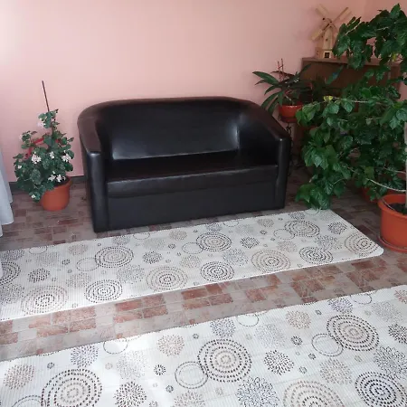 La Botezatu Tuzla