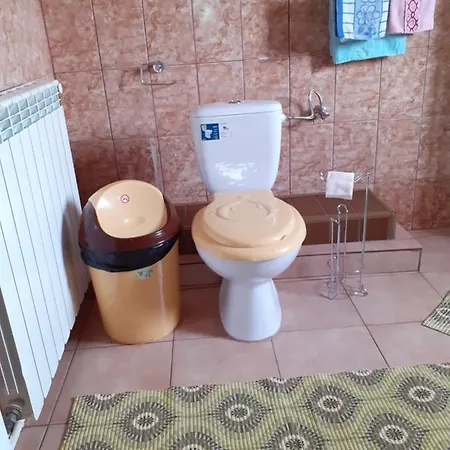 La Botezatu Tuzla