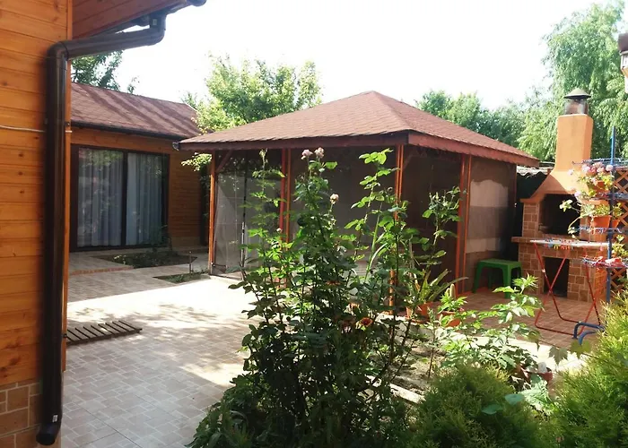 La Botezatu Casa de Férias Tuzla