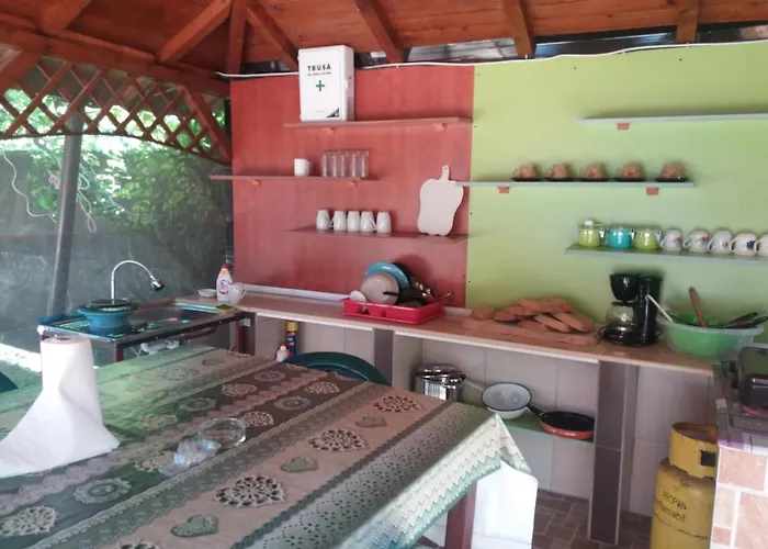 La Botezatu Casa de Férias Tuzla